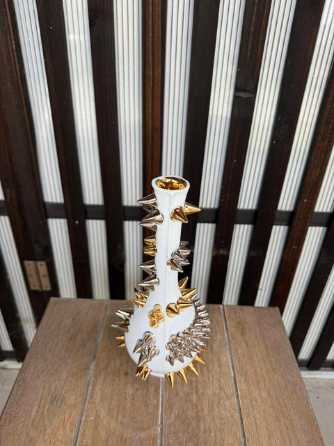 SPIKY VASE M｜古賀崇洋（別角度）