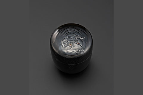 棗　牛図蒔絵｜若宮隆志
