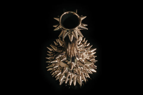 SPIKY VASE M｜古賀崇洋（別角度）