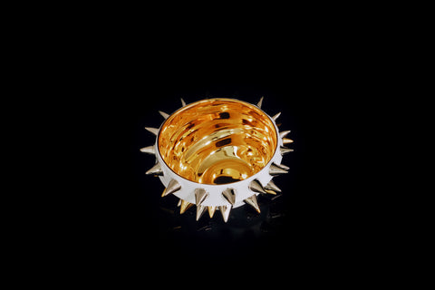SPIKY SHELL W｜古賀崇洋（別角度）