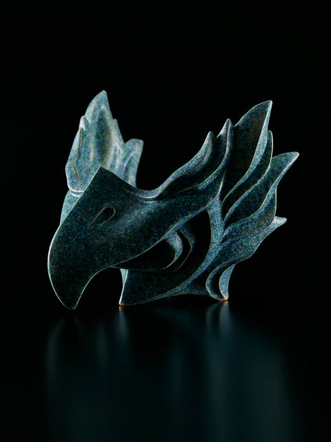 頬鎧盃　鷹形　青銅｜古賀崇洋