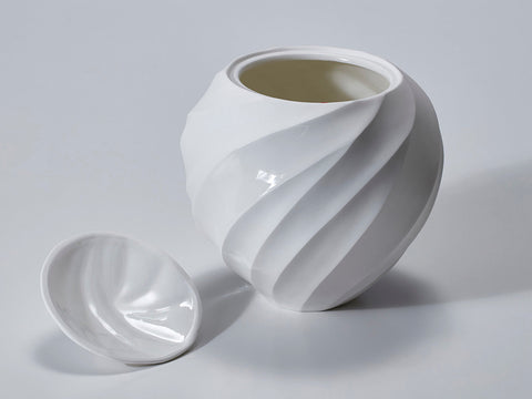 White Porcelain Mizusashi (Water Jar) | Nami Takahashi (alternate view)
