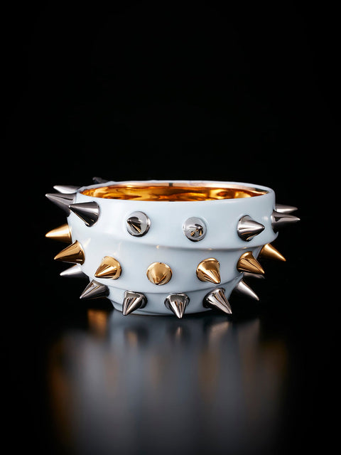SPIKY SHELL W｜古賀崇洋（別角度）