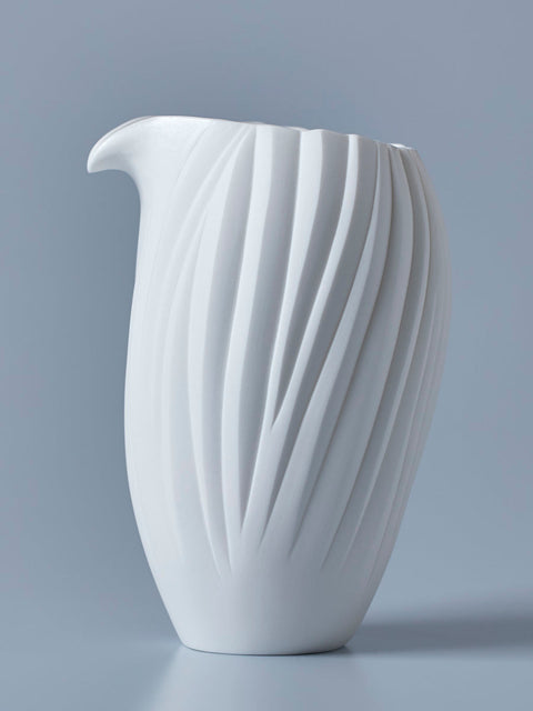 White Porcelain Katakuchi Pitcher | Nami Takahashi (alternate view)