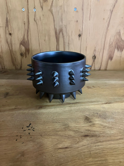 SPIKY TEA BOWL｜古賀崇洋