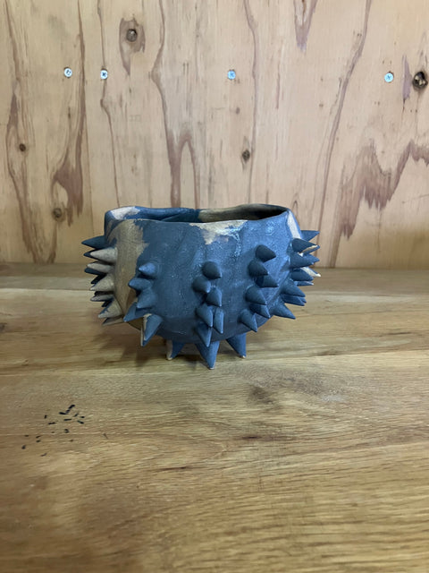 SPIKY TEA BOWL｜古賀崇洋
