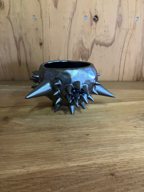 SPIKY TEA BOWL｜古賀崇洋