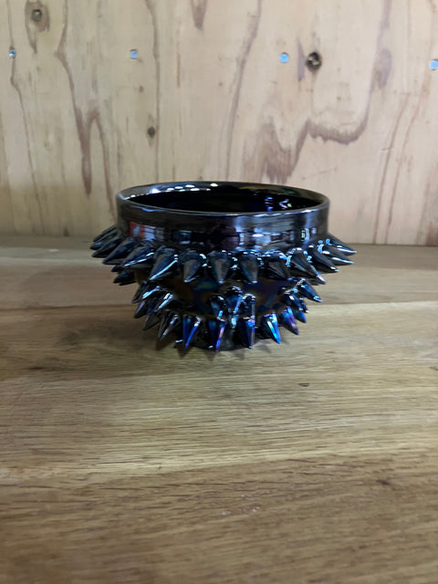 SPIKY TEA BOWL｜古賀崇洋