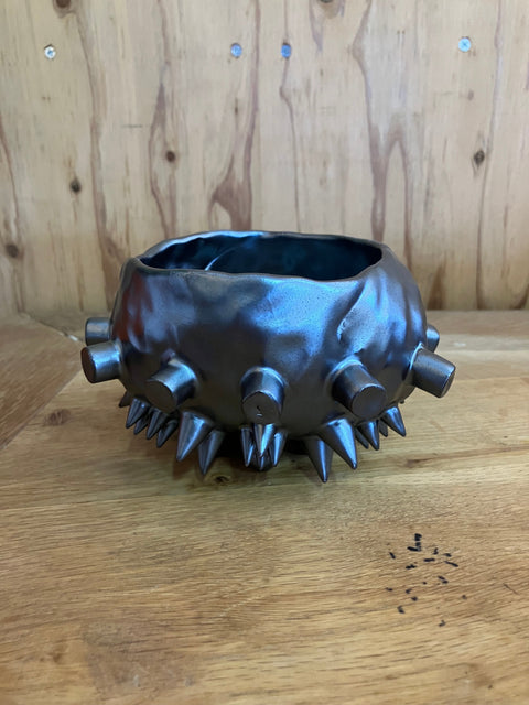 SPIKY TEA BOWL｜古賀崇洋