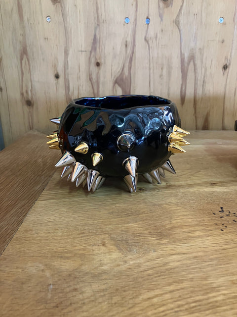 SPIKY TEA BOWL｜古賀崇洋