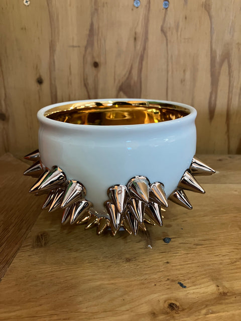 SPIKY TEA BOWL｜古賀崇洋