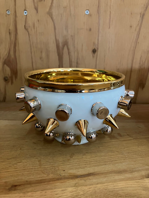 SPIKY TEA BOWL｜古賀崇洋
