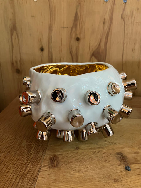 SPIKY TEA BOWL｜古賀崇洋