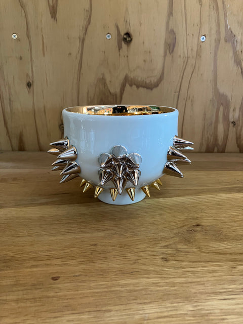 SPIKY TEA BOWL｜古賀崇洋