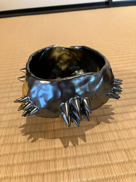 SPIKY TEA BOWL｜古賀崇洋