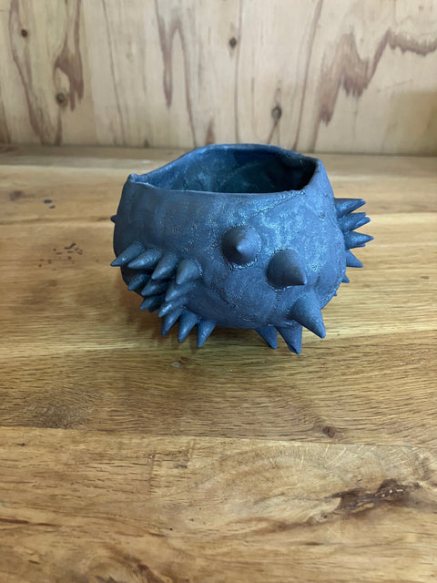 SPIKY TEA BOWL｜古賀崇洋