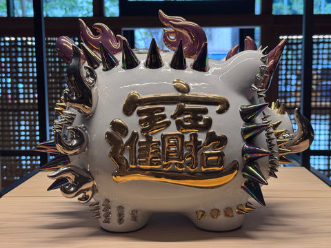 NEO PIGGY BANK｜古賀崇洋（別角度）